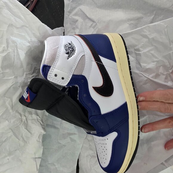 Jordan 1 Retro High Shadow 2.0 (GS) - 575441-035 - US Nike Air Jordan 1 Retro High OG GS Size 6.5Y White Black Neutral Grey